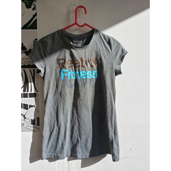 t-shirt taille M reebook  - CASHFRING