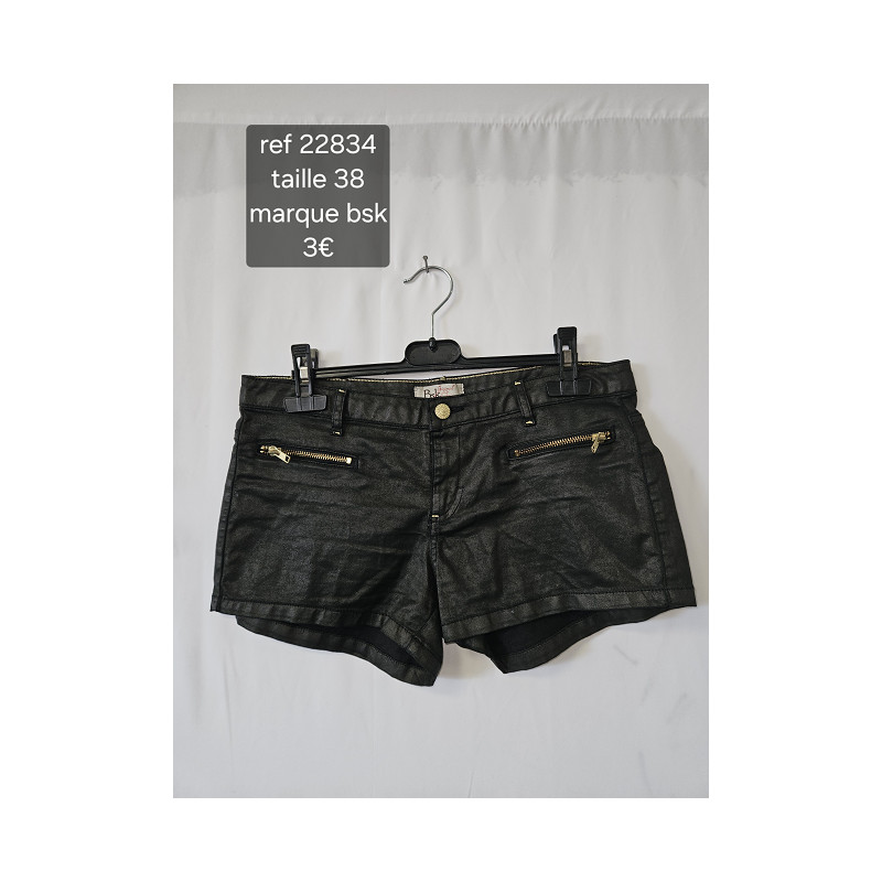 vinted short taille 38