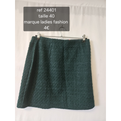 jupe taille 40 